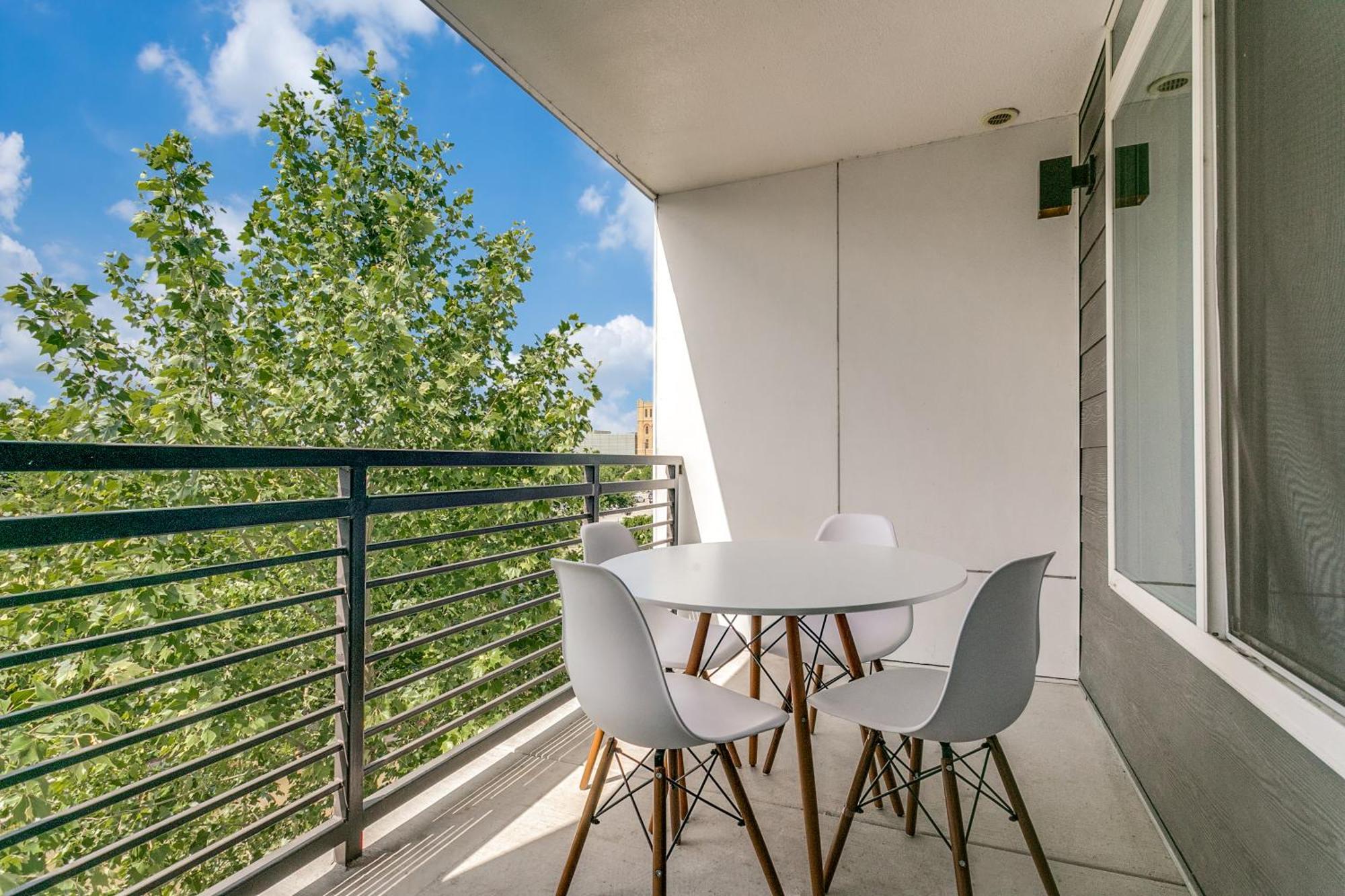 Stylish Riverview Condo On The Riverwalk #1441 San Antonio Exteriör bild